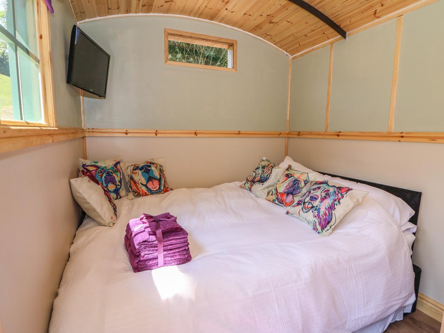 Railway Carriage Villa Abergavenny Exteriör bild