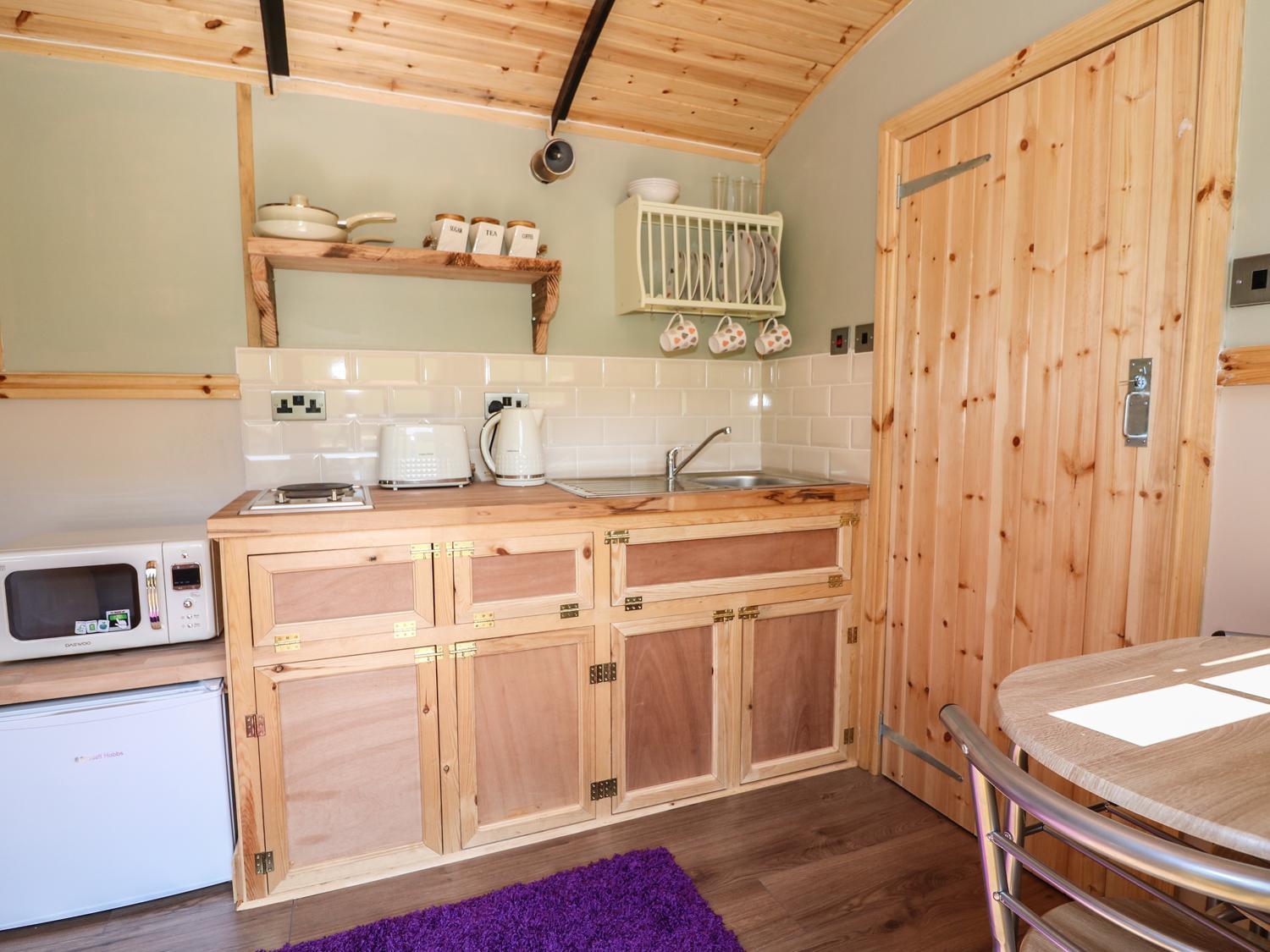 Railway Carriage Villa Abergavenny Exteriör bild